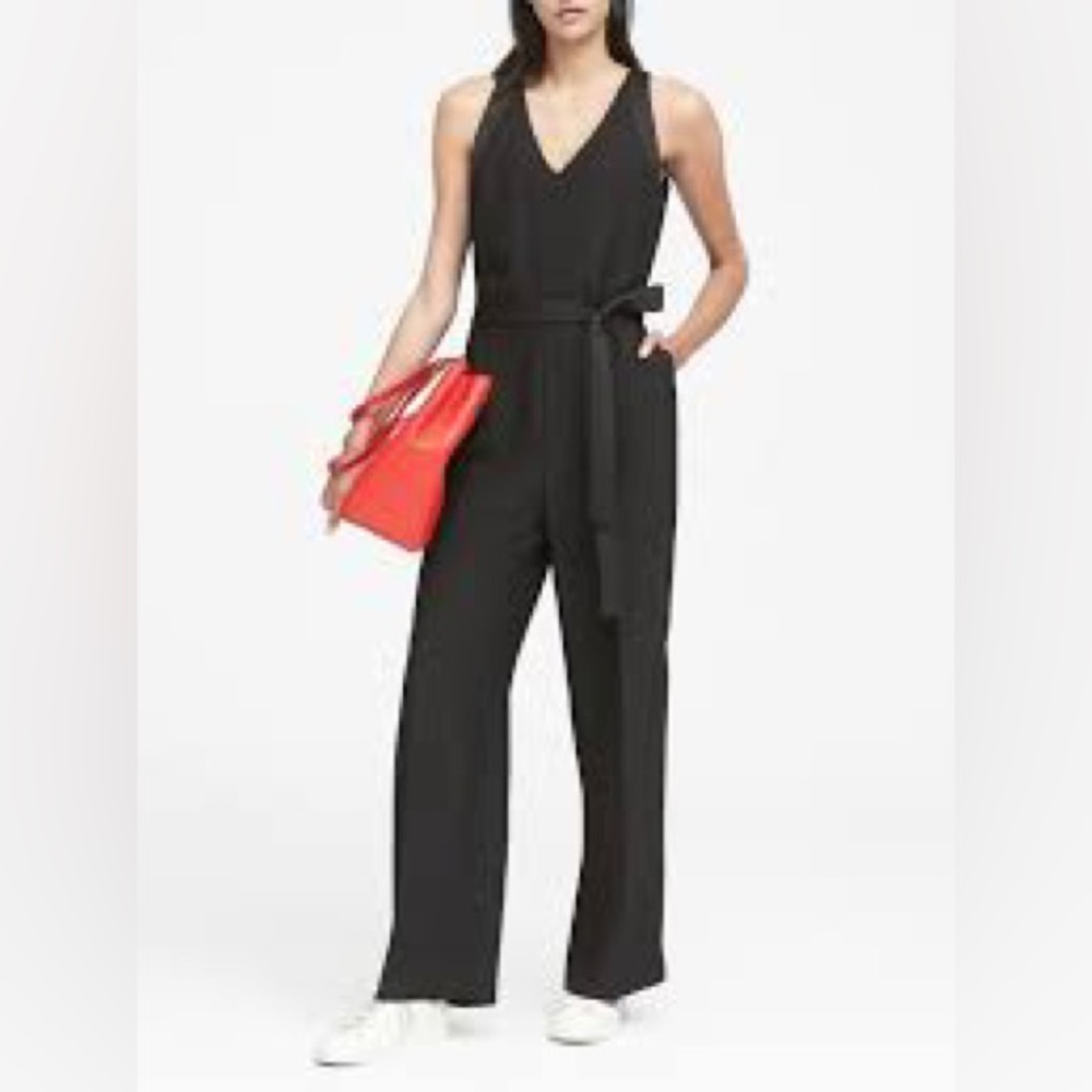 Banana Republic Sleeveless V-Neck Tie-Waist Jumpsuit